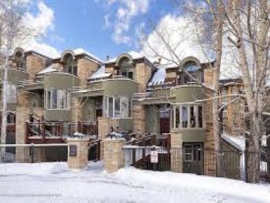Snowmass Ski Village Ski in Ski Out Rental